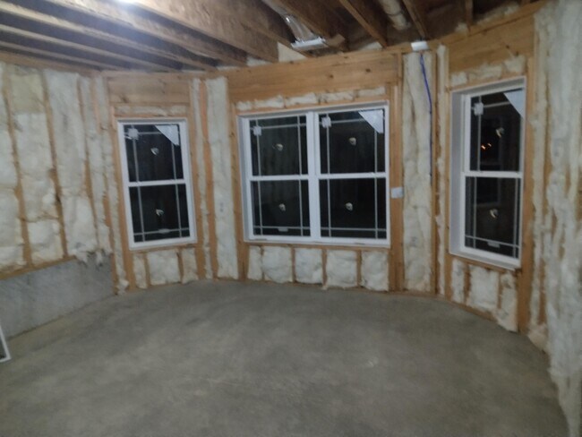 Building Photo - 120 Dove Run Cir