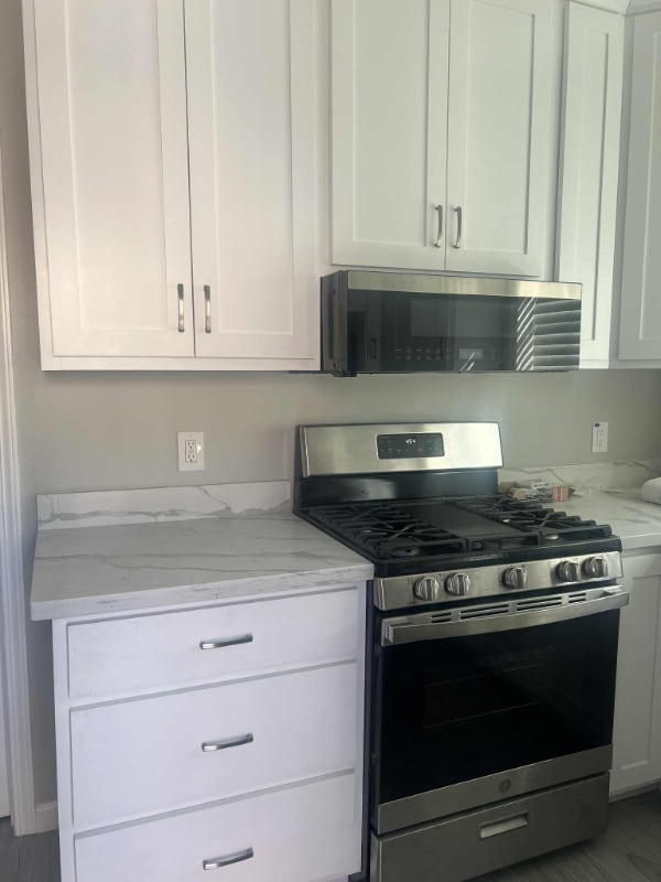 Building Photo - 808 Colton Dr