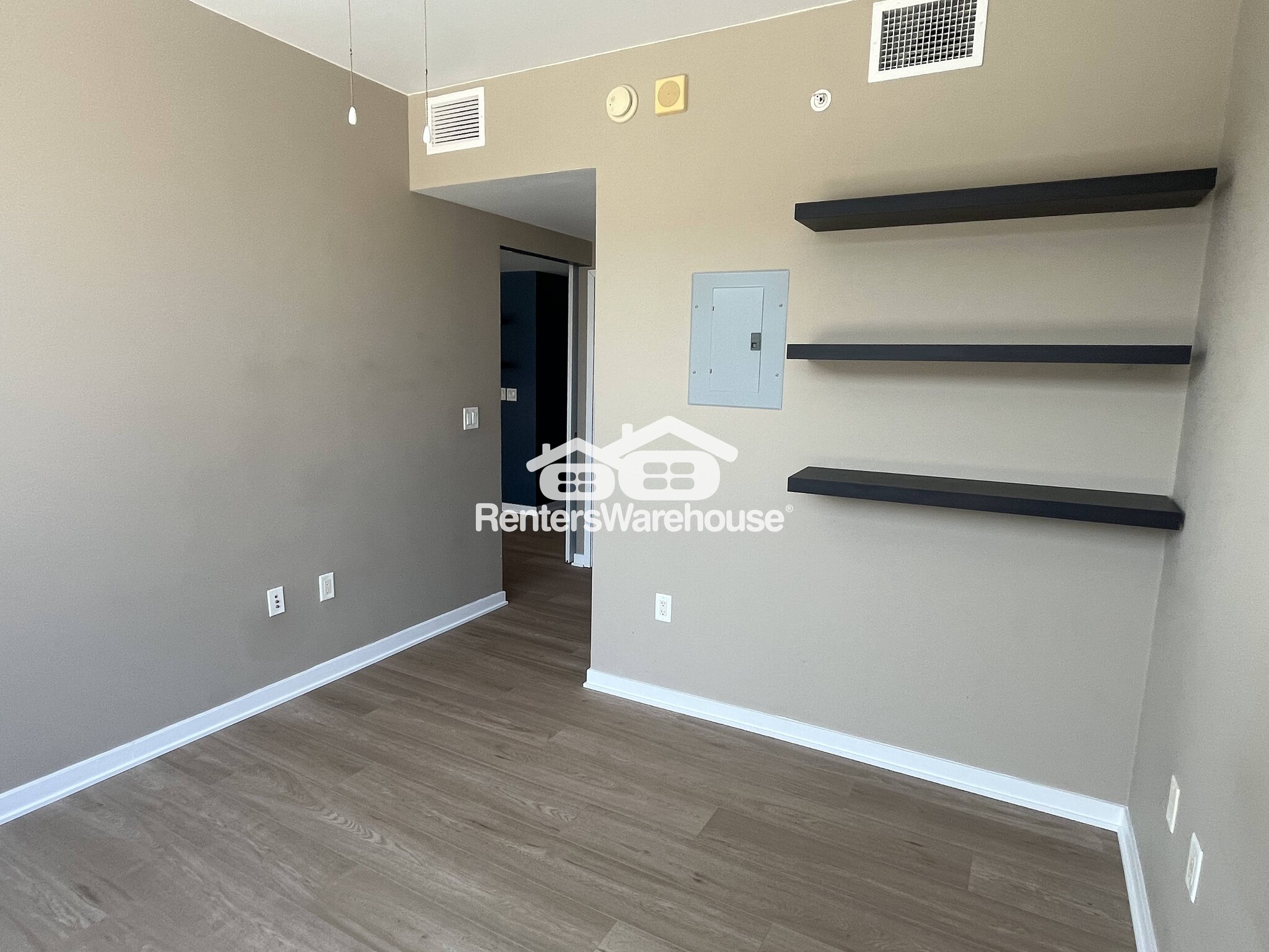 Building Photo - 8151 33rd Ave S