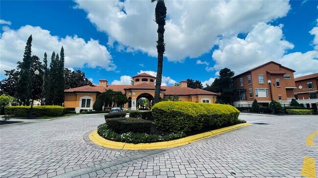 Primary Photo - 6149 Metrowest Blvd