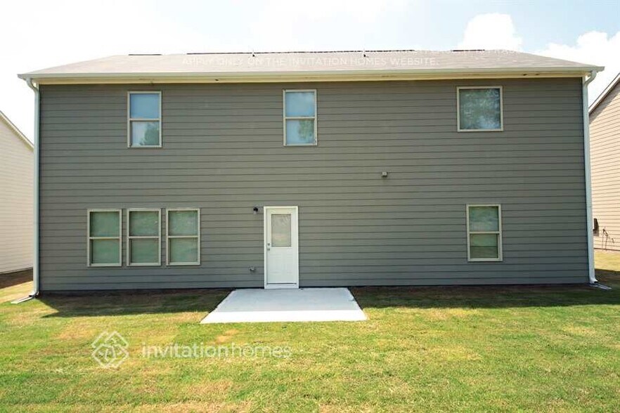 Building Photo - 3280 Franklin St