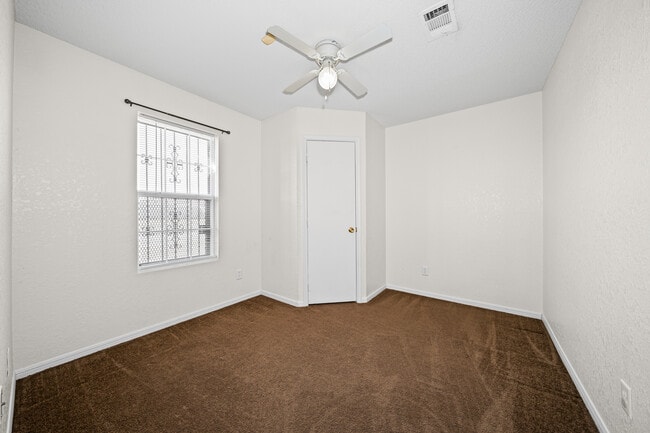 Building Photo - 3211 Tom Lockett Dr