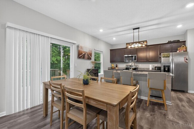 Building Photo - 66 Snapdragon Dr