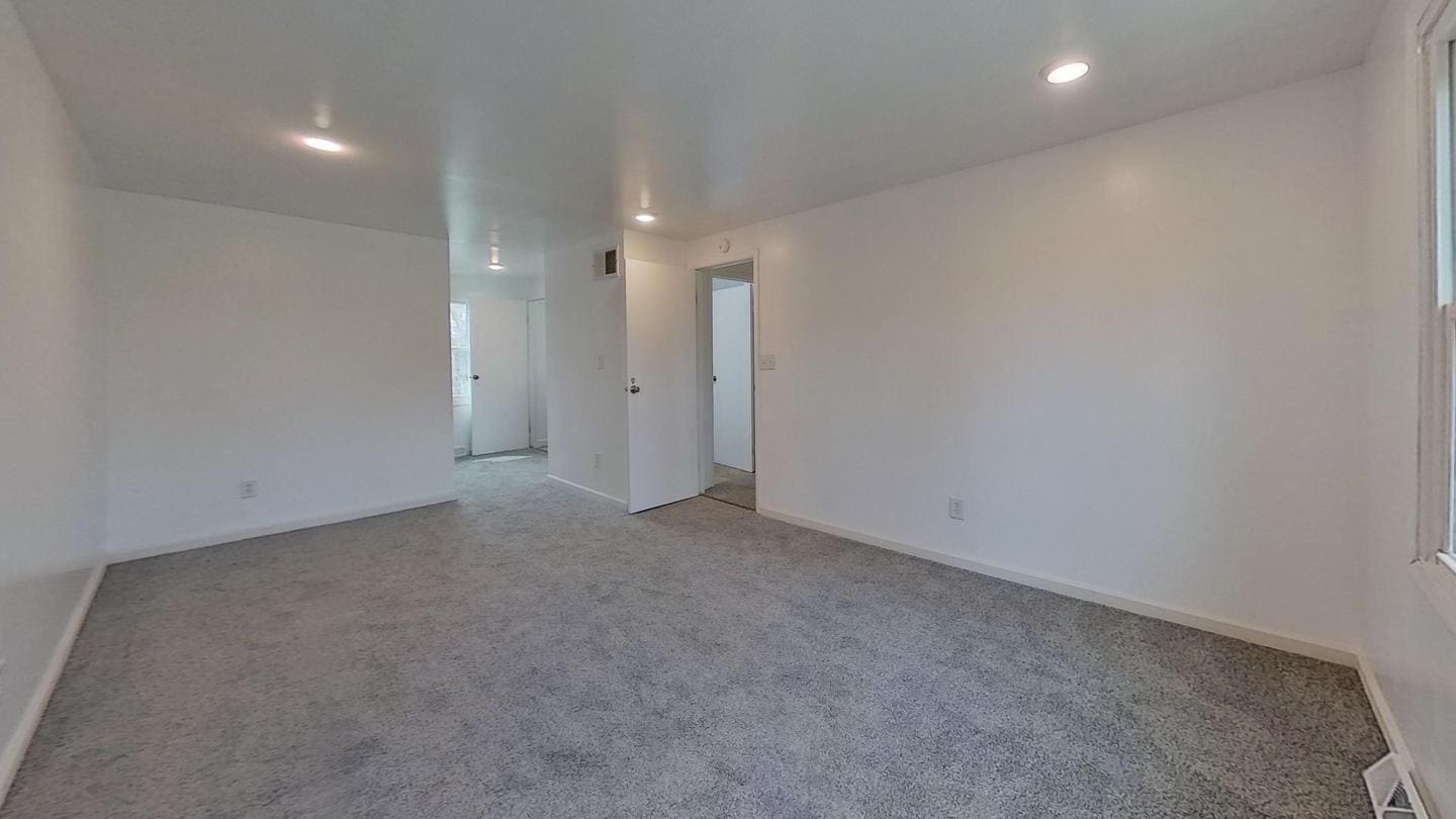 Building Photo - 8149 Trevellian Way