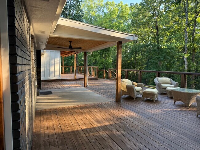 Building Photo - 233 Ranchwood Trail