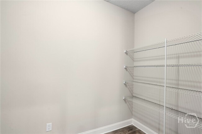 Building Photo - 105 Danielle Loop