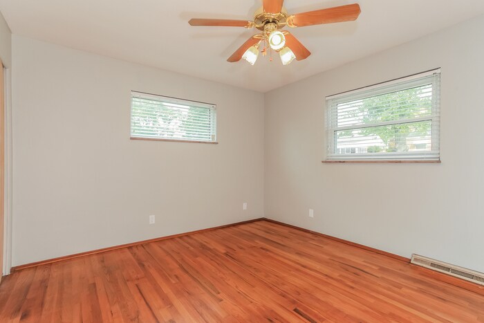 Building Photo - 1104 Archland Dr