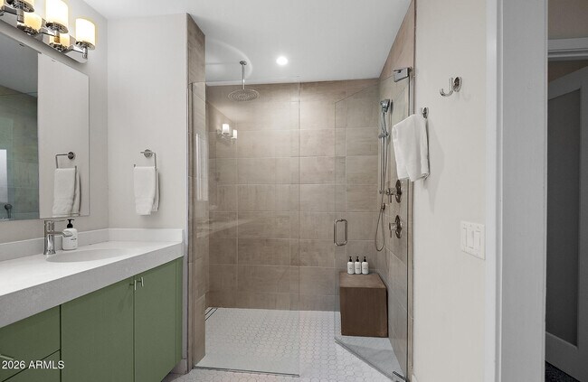 Building Photo - 7243 E Virginia Ave