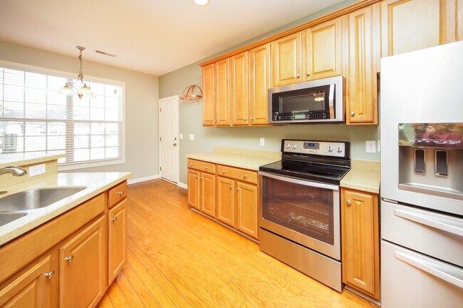 Building Photo - Beautiful Home in Wescott Plantation