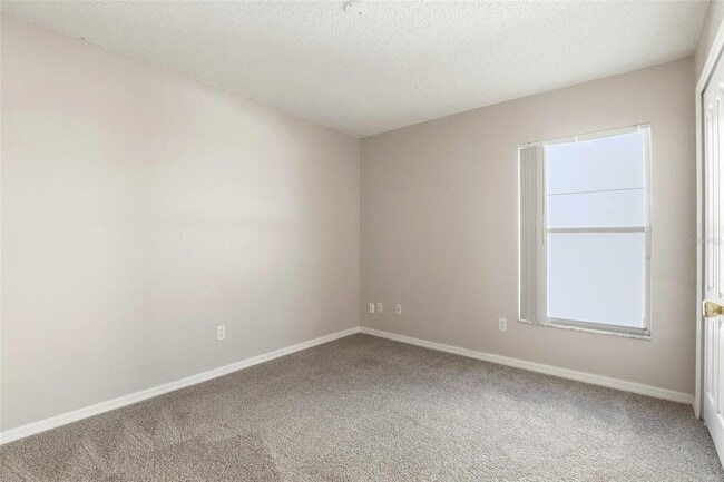 Building Photo - 1791 Florence Vista Blvd