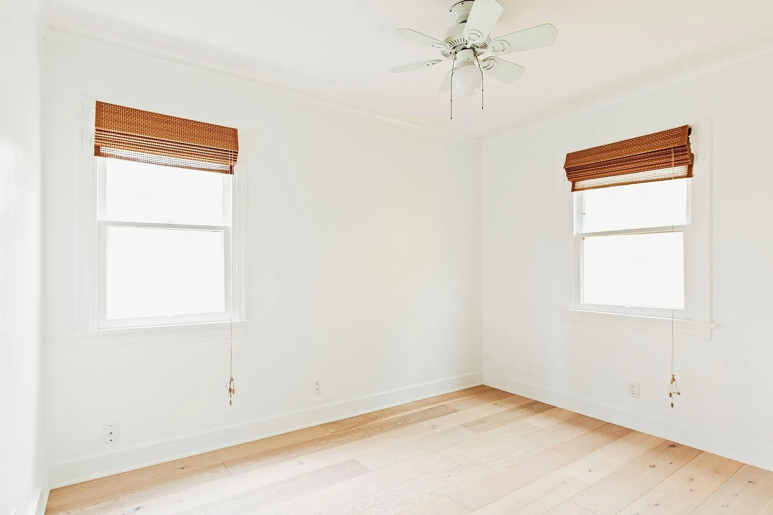 Bedroom - 1033 Grant St