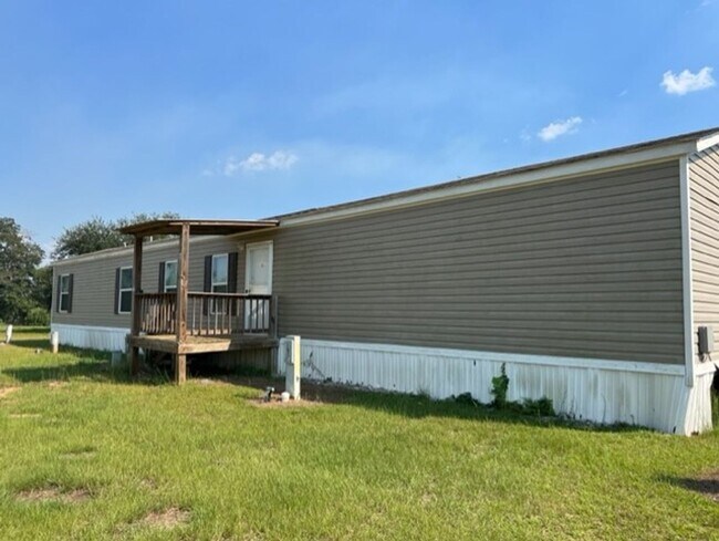 Building Photo - 142 CO ROAD 5516-F42