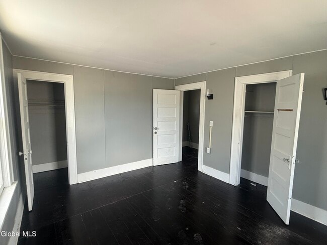 Building Photo - 2228 Guilderland Ave