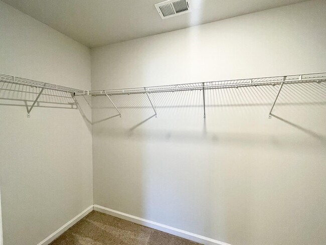 Building Photo - 108 Rosefield Ct