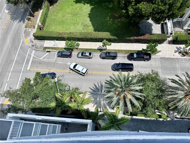 Building Photo - 2275 Biscayne Blvd Blvd