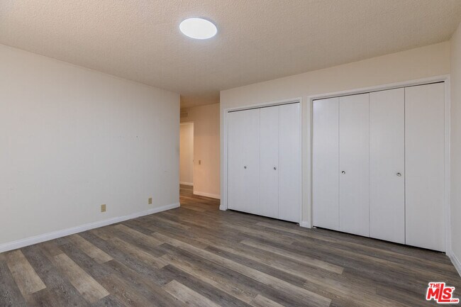 Building Photo - 1538 Stanford St