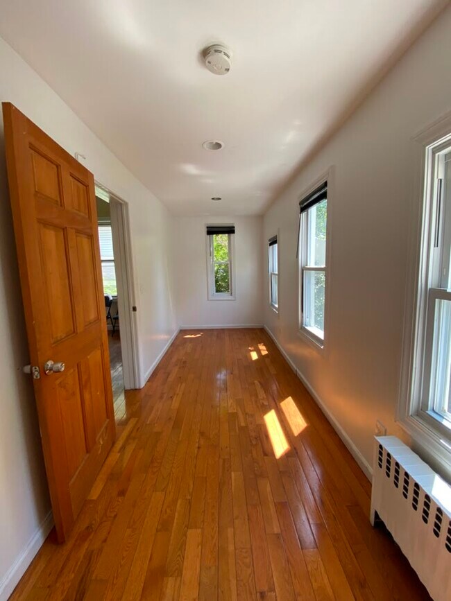 Building Photo - 177 Woodworth Ave