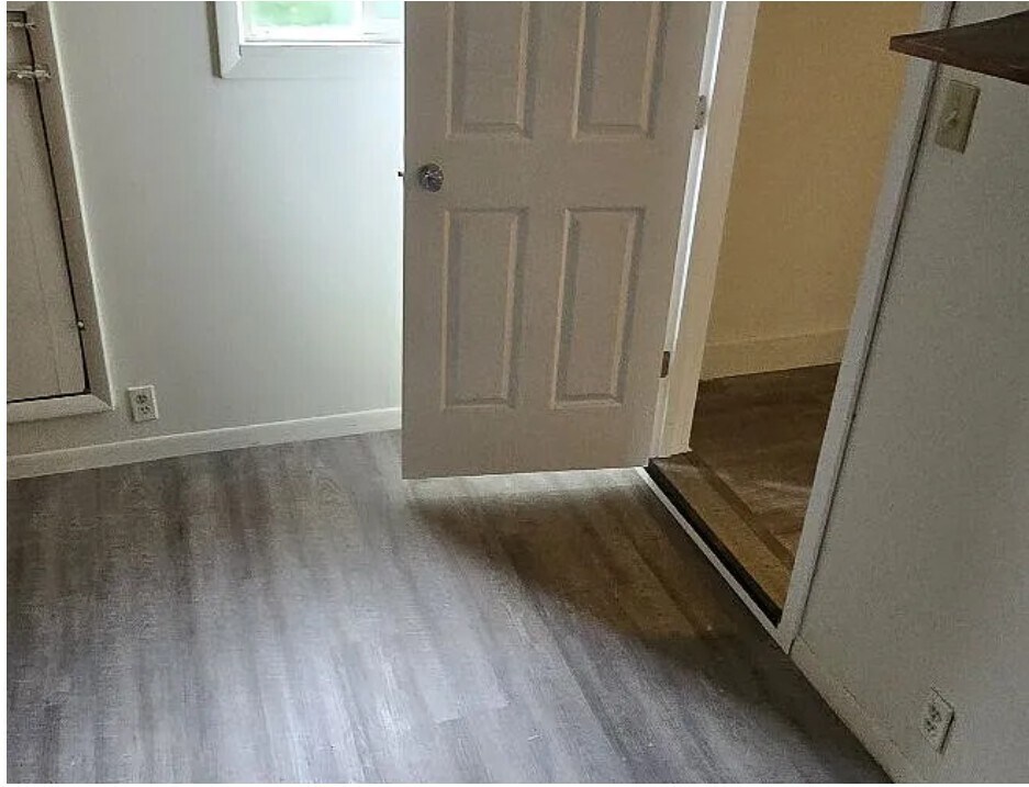 Building Photo - 212 Jefferson St