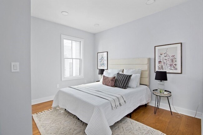 Building Photo - 290 Prospect St