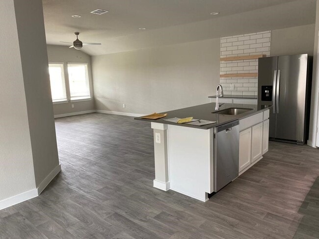 Building Photo - 2808 Gunnersbury Dr