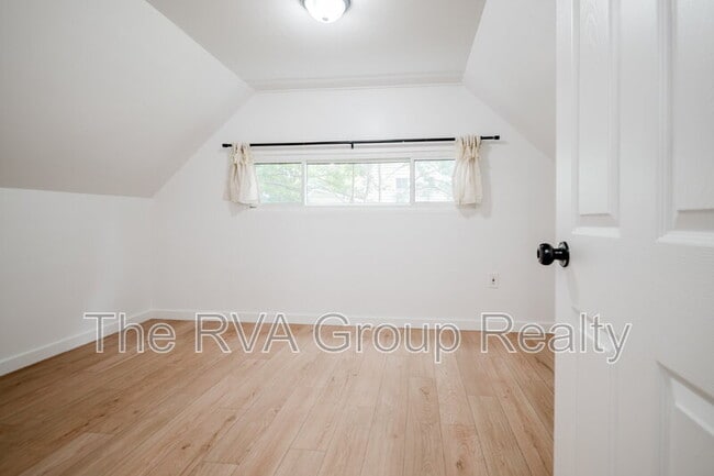 Building Photo - 5408 Westbourne Dr