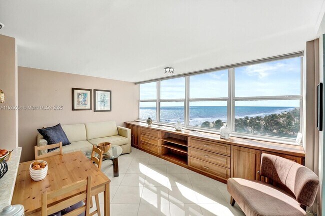Primary Photo - 209 N Fort Lauderdale Beach Blvd