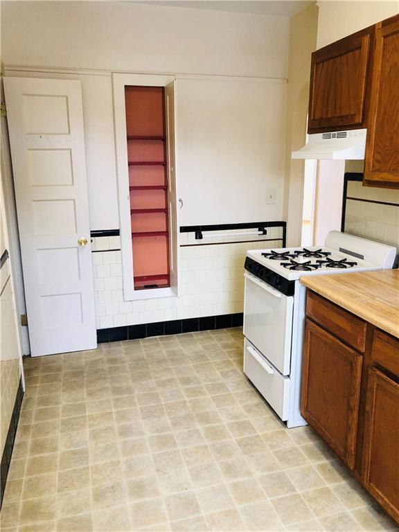 Building Photo - 185 Bluff Ave