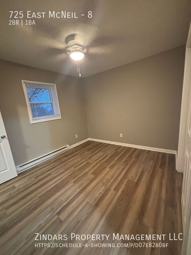 Building Photo - 725 East McNeil-8