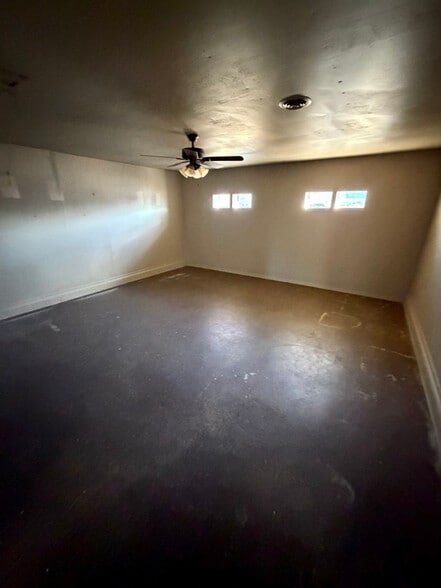 Building Photo - 2957 W 114th Pl S