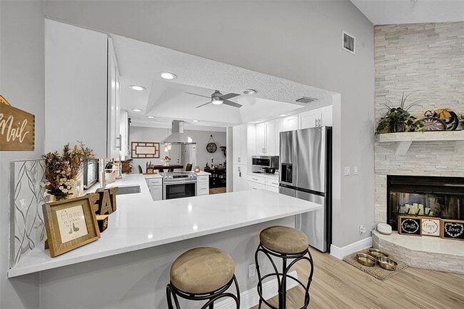 Building Photo - 8606 Arrowhead Dr