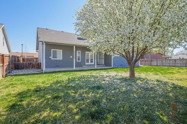 Building Photo - 601 Silver Plume Dr