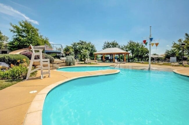 Building Photo - 211 Cadillac Cove