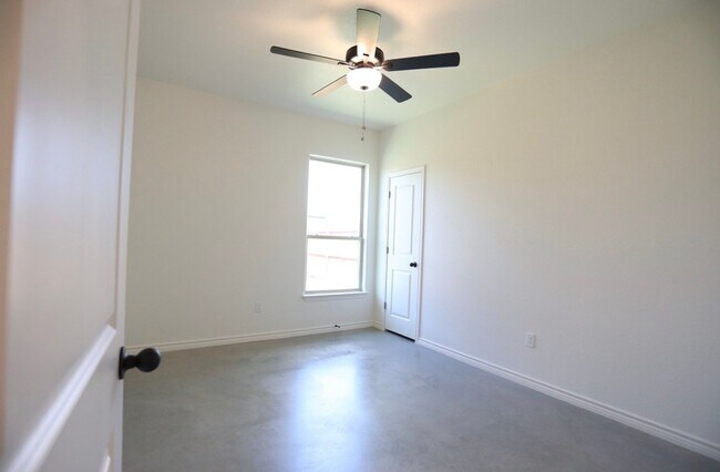 Building Photo - 4144 Long Creek Lane