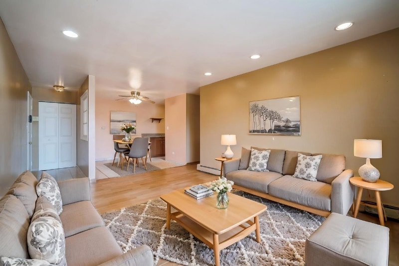 Building Photo - 974 Crabapple Dr
