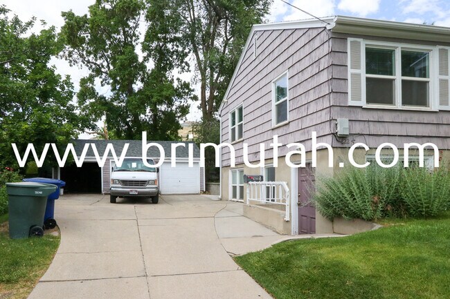 Building Photo - 122 1/2 Girard Avenue - 3