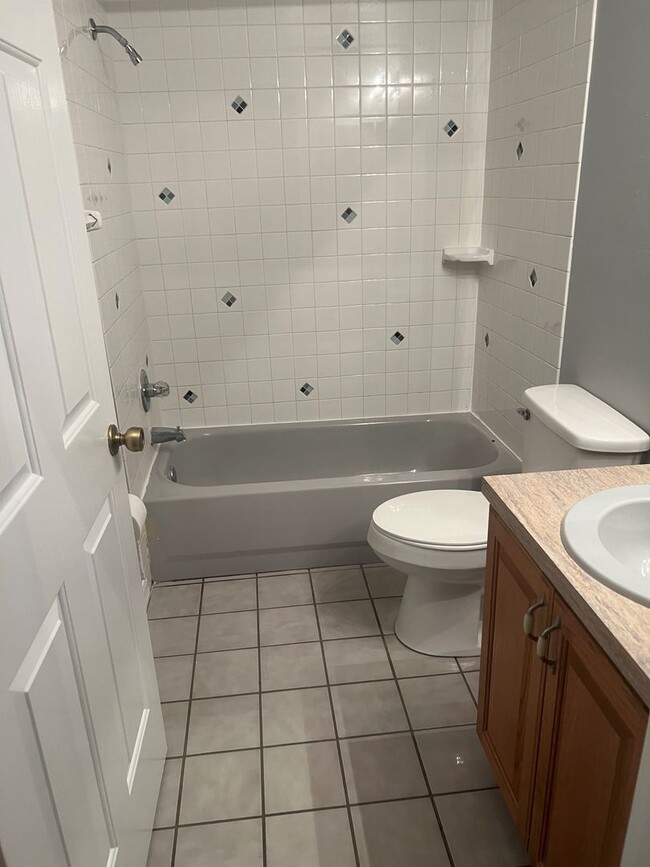 Building Photo - Beautiful 3 Bed/2 Bath Single Family Home In Deltona!!