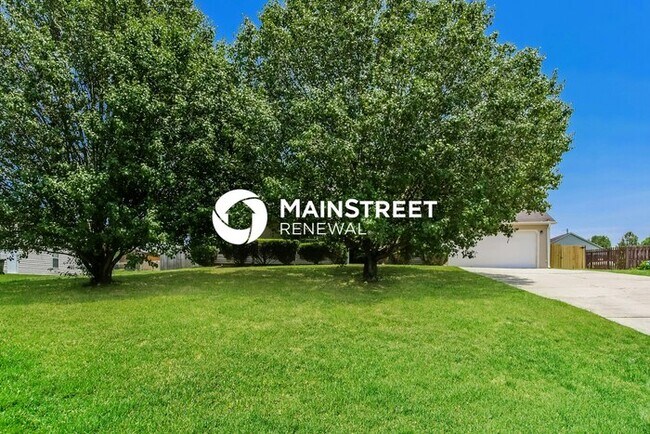 Building Photo - 3 Bedroom Pet-Friendly Home in Toney, AL with Main Street Renewal