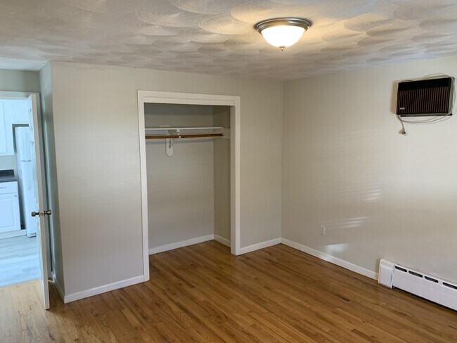 Building Photo - 15 Virginia Ave