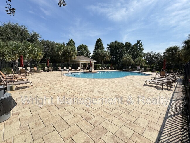Building Photo - 2215 Parrot Fish Dr