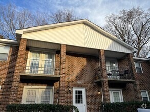 Building Photo - Meridian Apartments