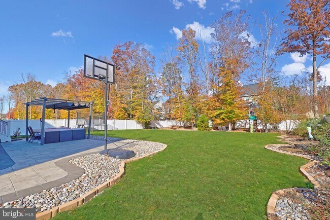 Building Photo - 76 Penns Charter Ln