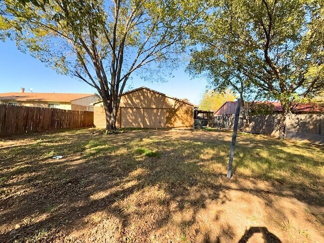 Building Photo - 1233 Steinburg Ln