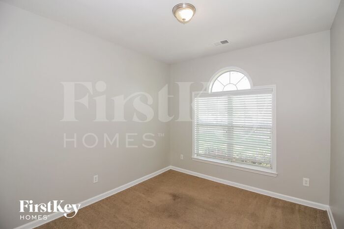 Building Photo - 5739 Eagleston Dr