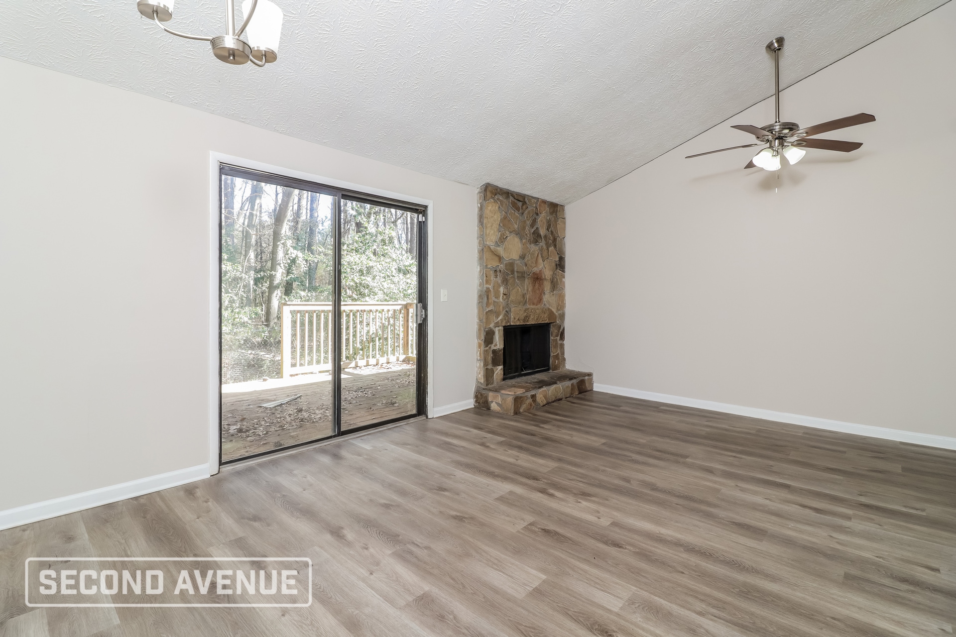 Building Photo - 2196 Scarbrough Dr