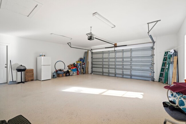 Building Photo - Single family for rent located in North Po...