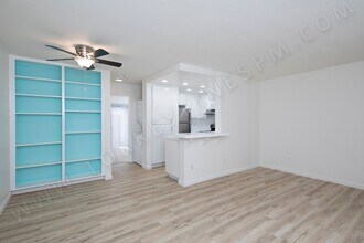 Building Photo - Beautiful 1 BR in the Heart of North Park ...