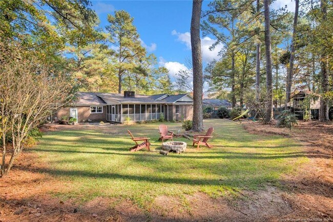 Building Photo - 3305 Granville Dr