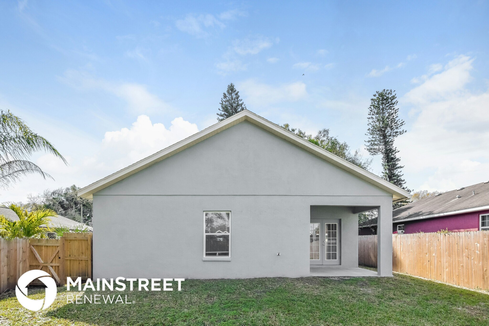 Building Photo - 1711 31st Ave E