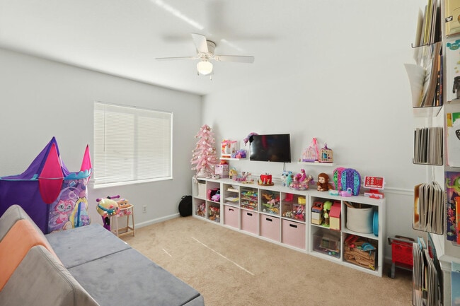 Building Photo - 1085 Center Stone Ln