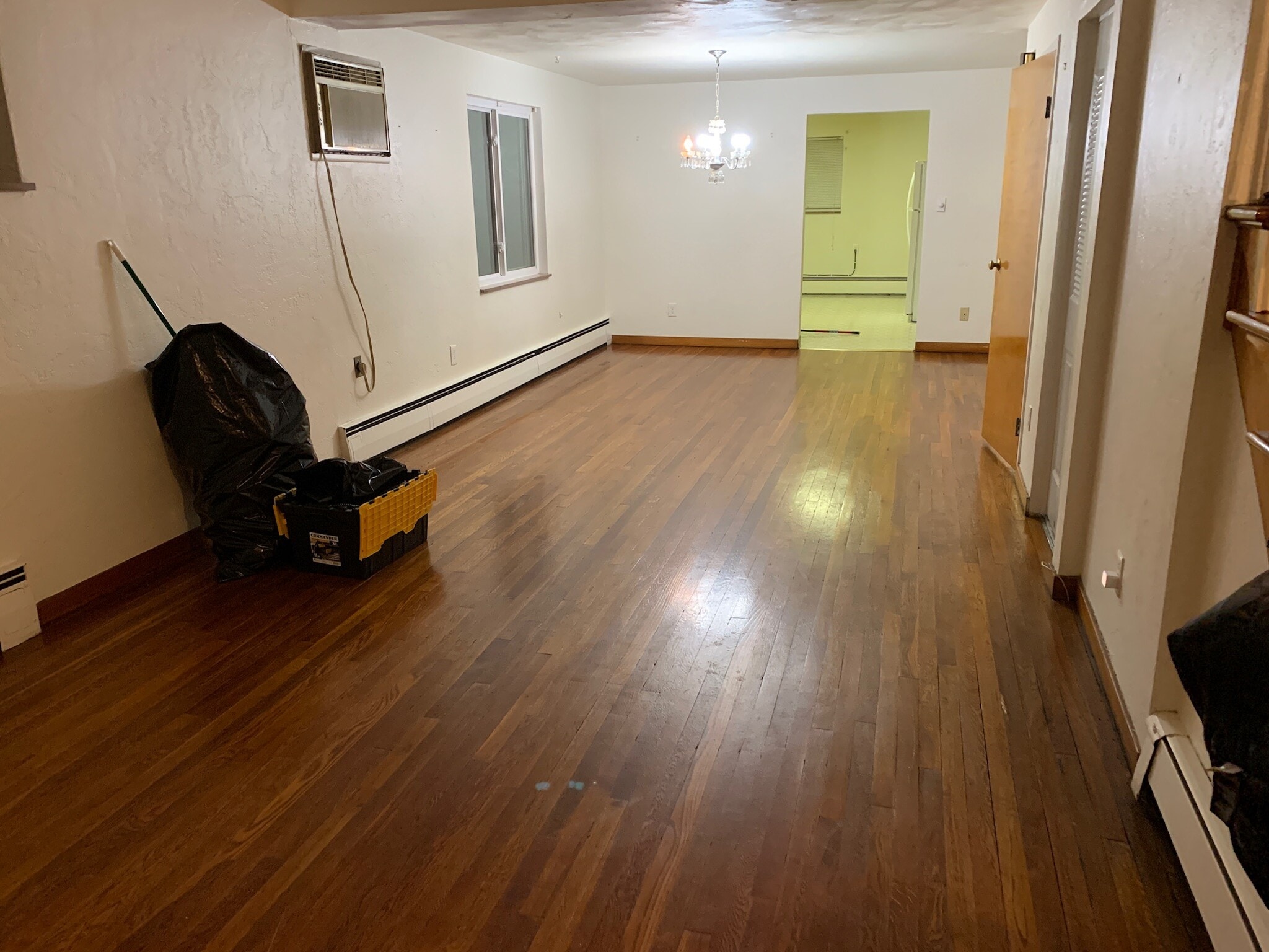 Living Room/Dining Room - 916 Portland St